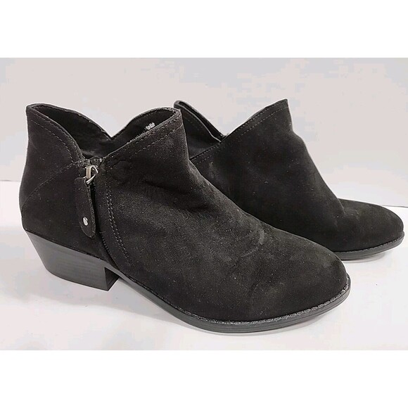 Shoes - SO Black Faux Suede Ankle Boots SZ 8.5 Kohl's Memory Foam